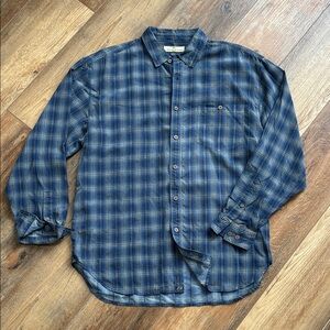 Tommy Bahama Men’s Silk Plaid Button Down Shirt- Large